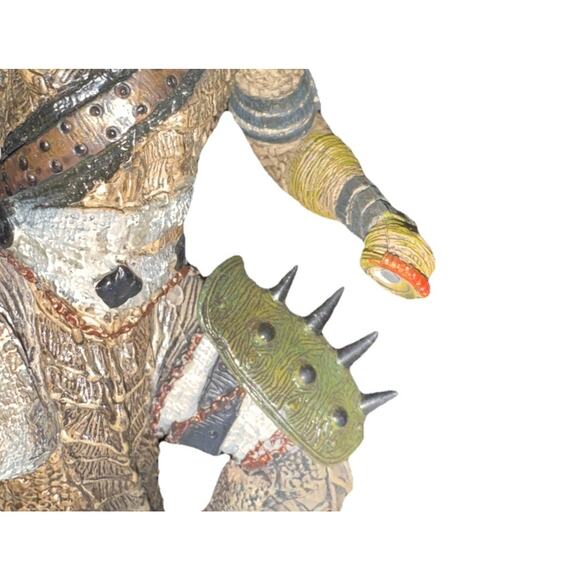 McFarlane Dragons Dragon Series 3 Komodo Clan 3 Dragon 6.5 inch Missing Hand - Picture 8 of 8